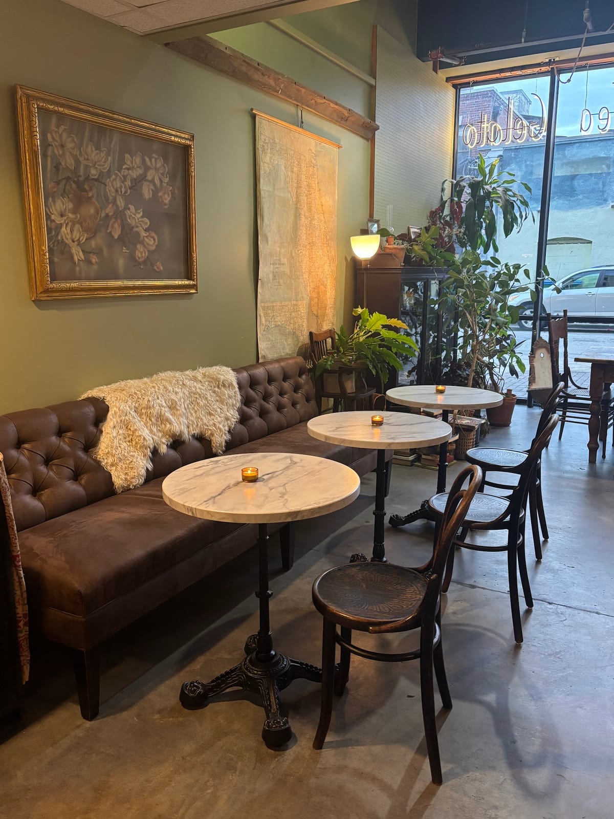 Café Voltaire