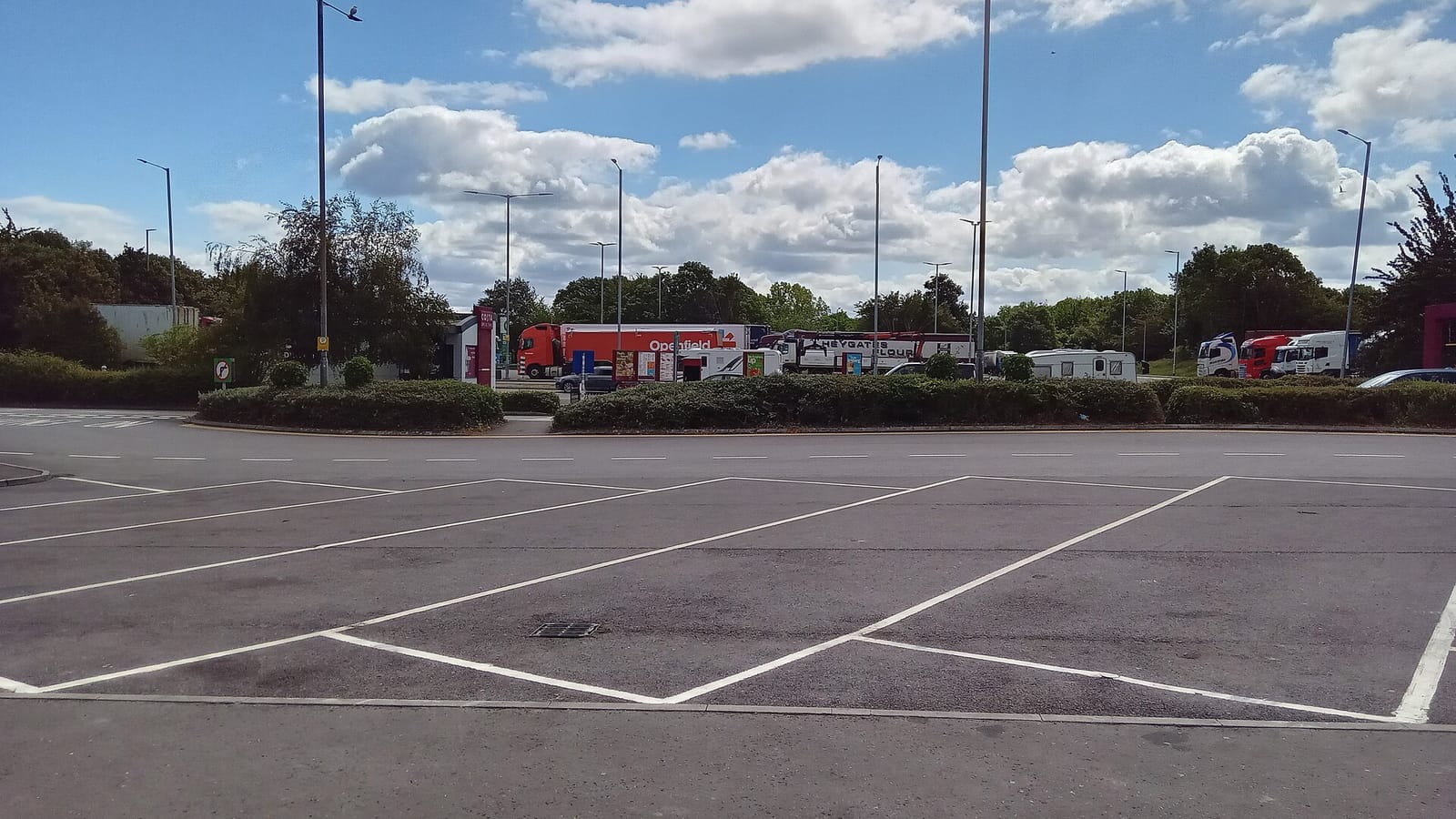 Costa Drive Thru photo 3
