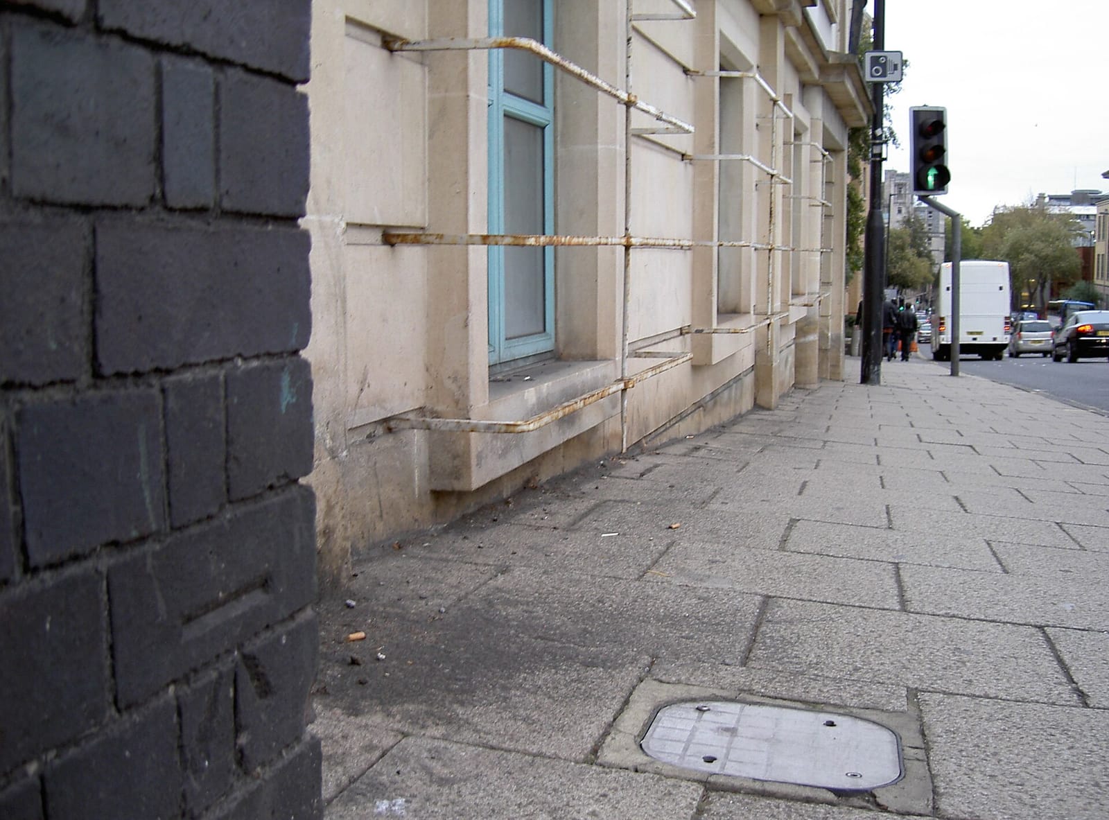 808 photo 3