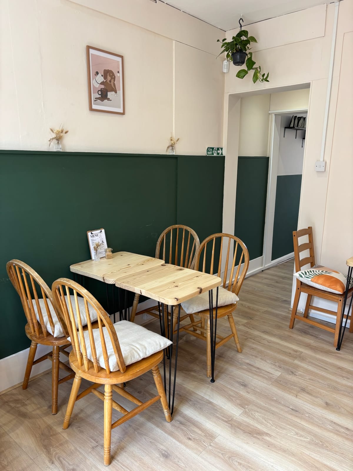 Edgie's Cafe