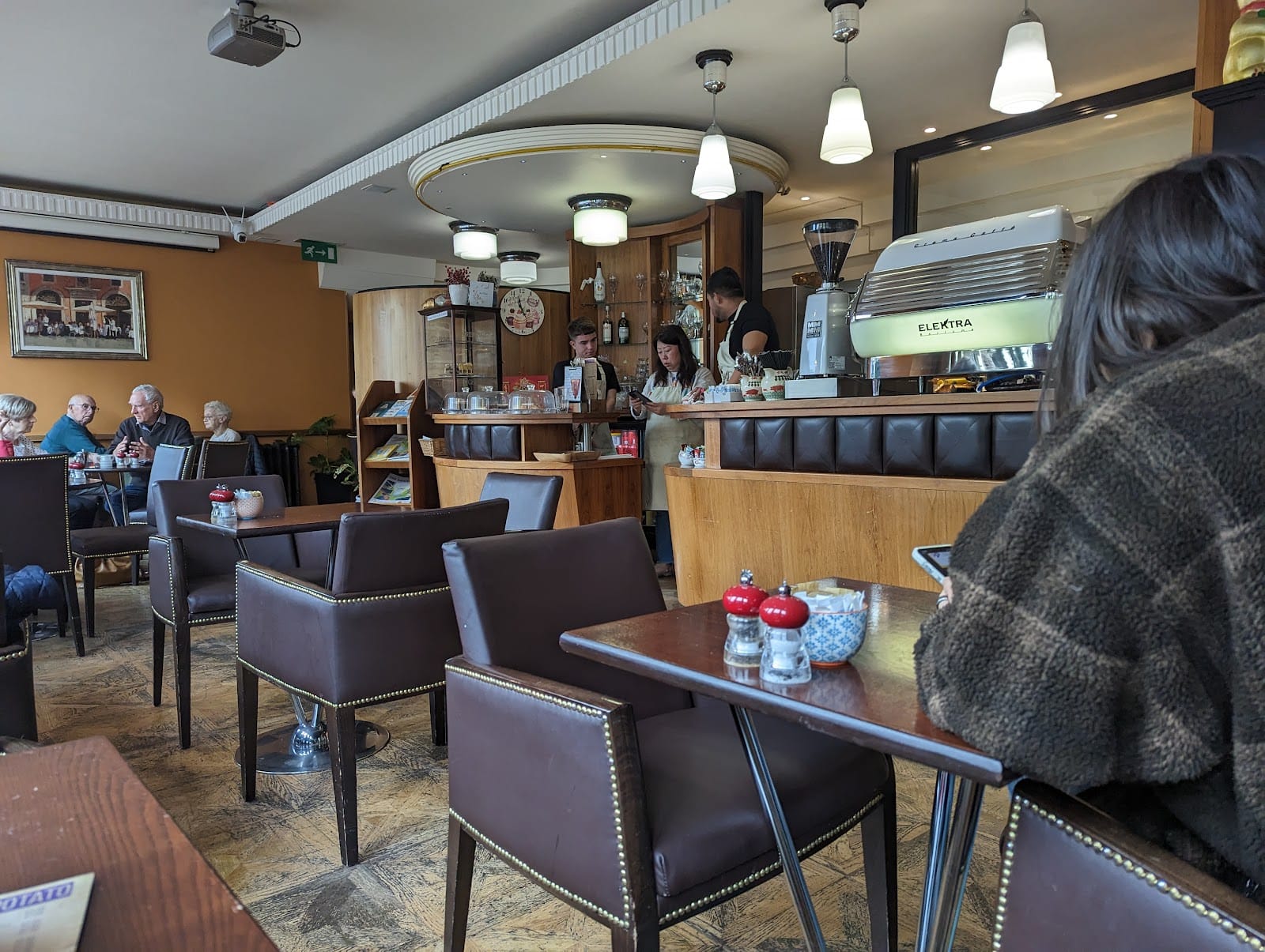 Cafe 96