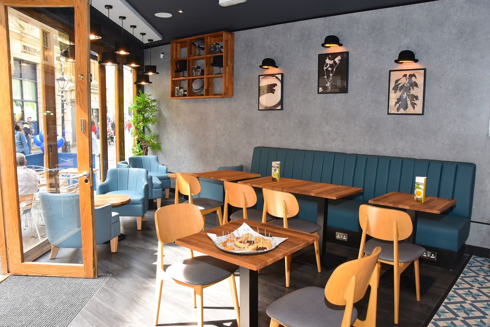 Hatter House Cafe