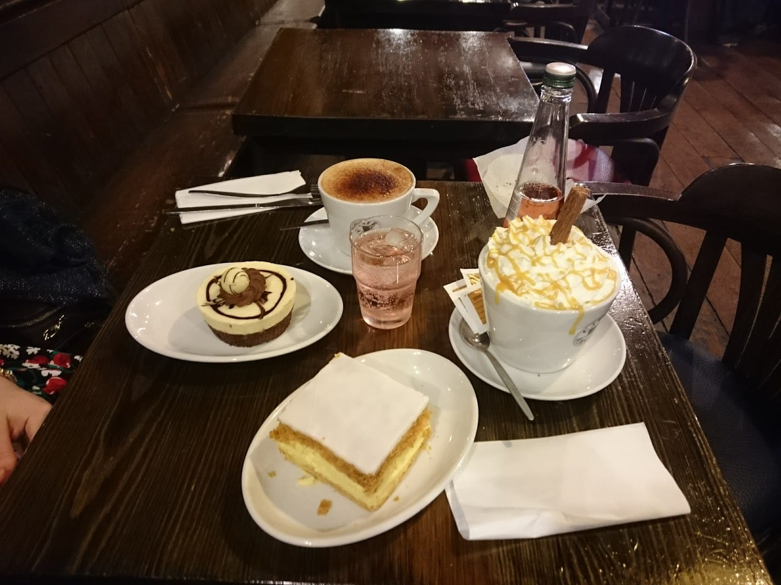Cafe Amore