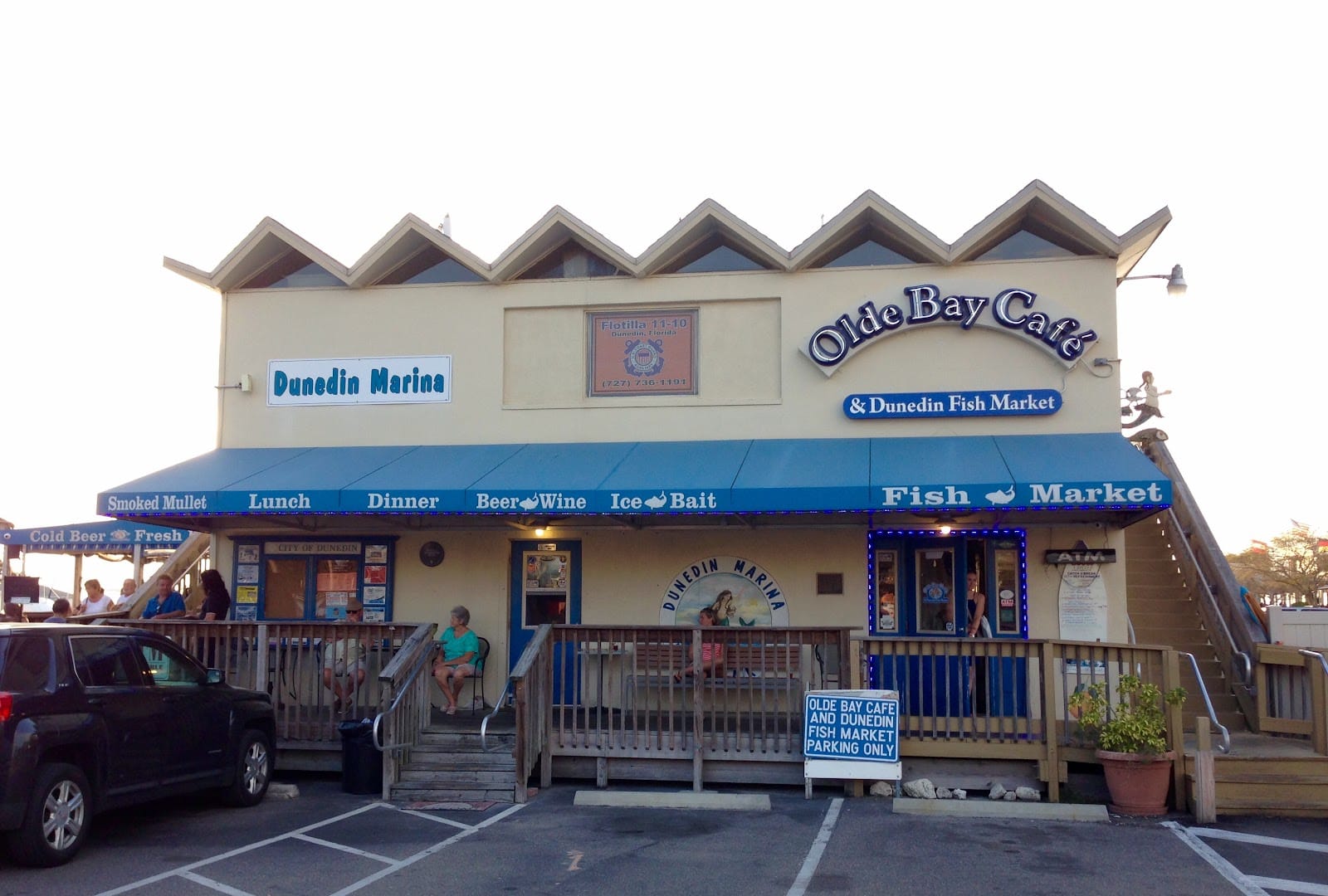 Olde Bay Cafe