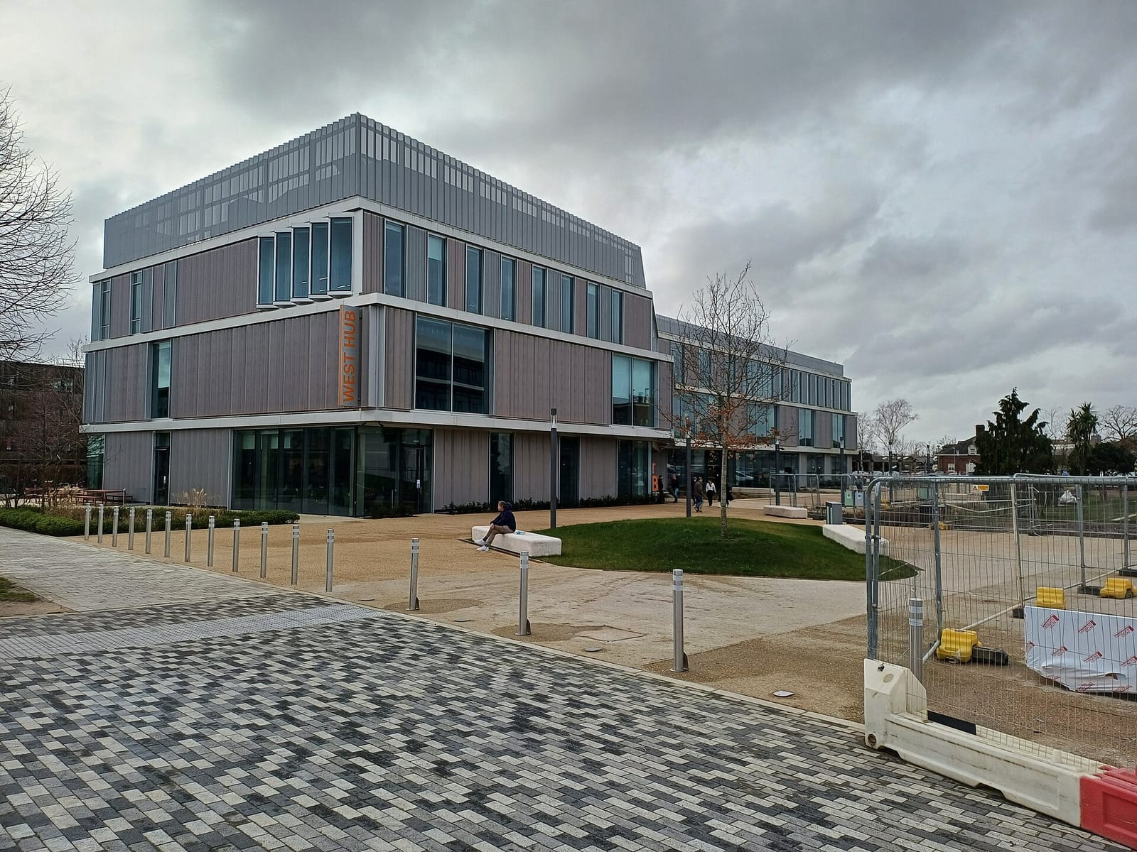 West Hub Café