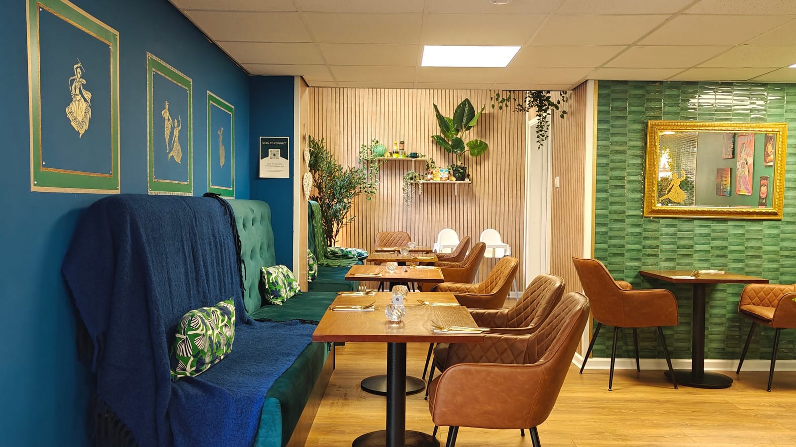 Victoria Cafe Lounge photo 2