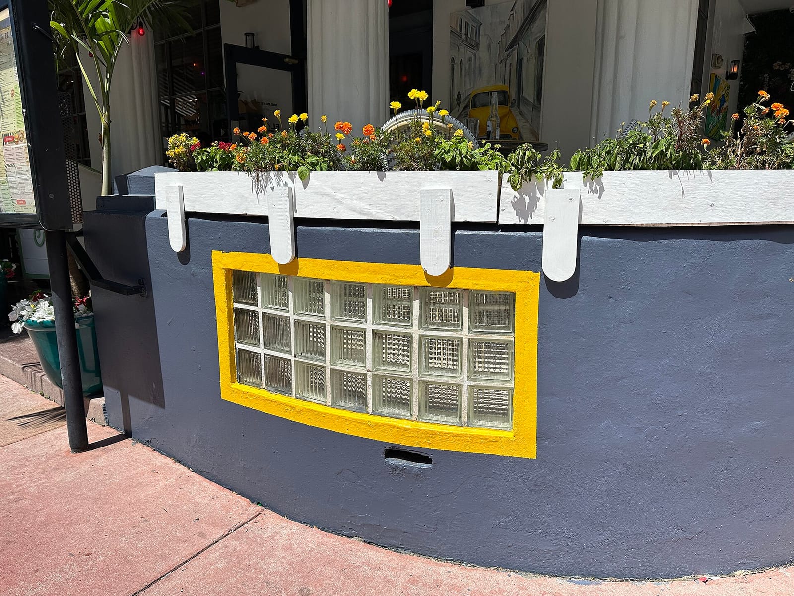 FL Cafe photo 4