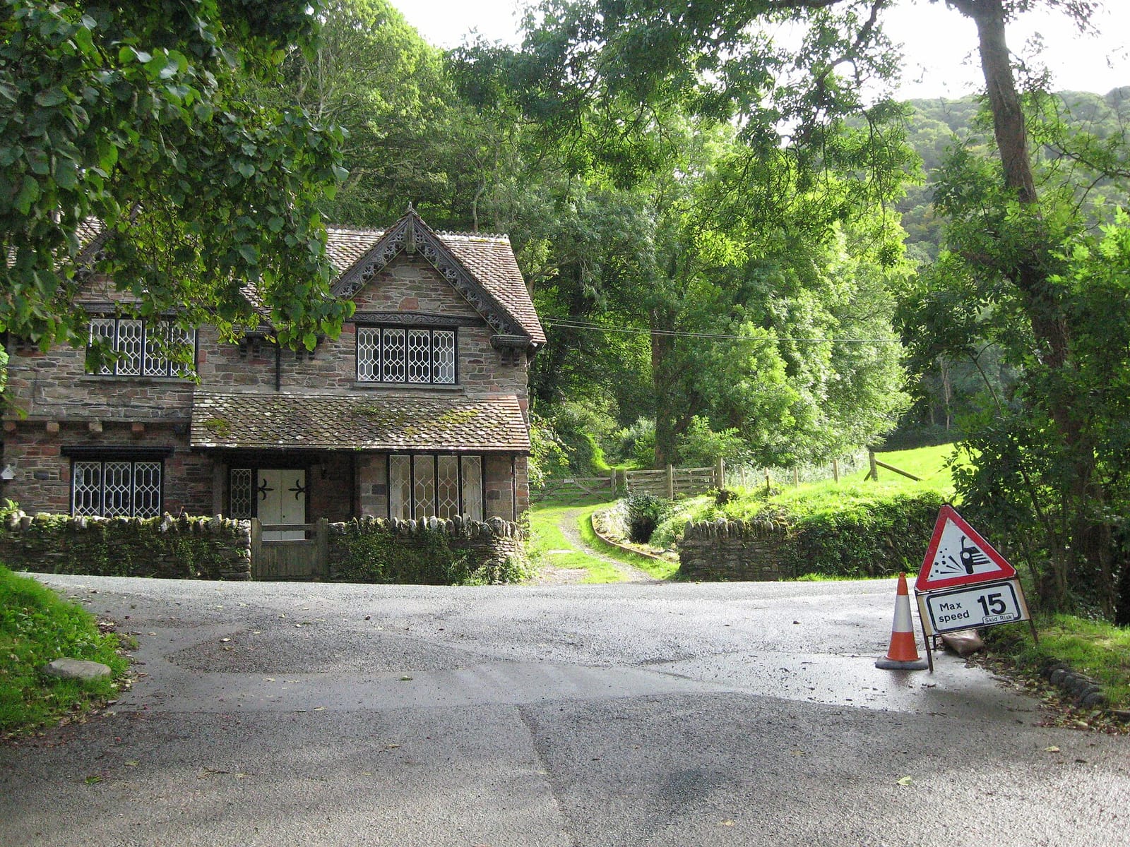 Lee Abbey Tea Cottage photo 4