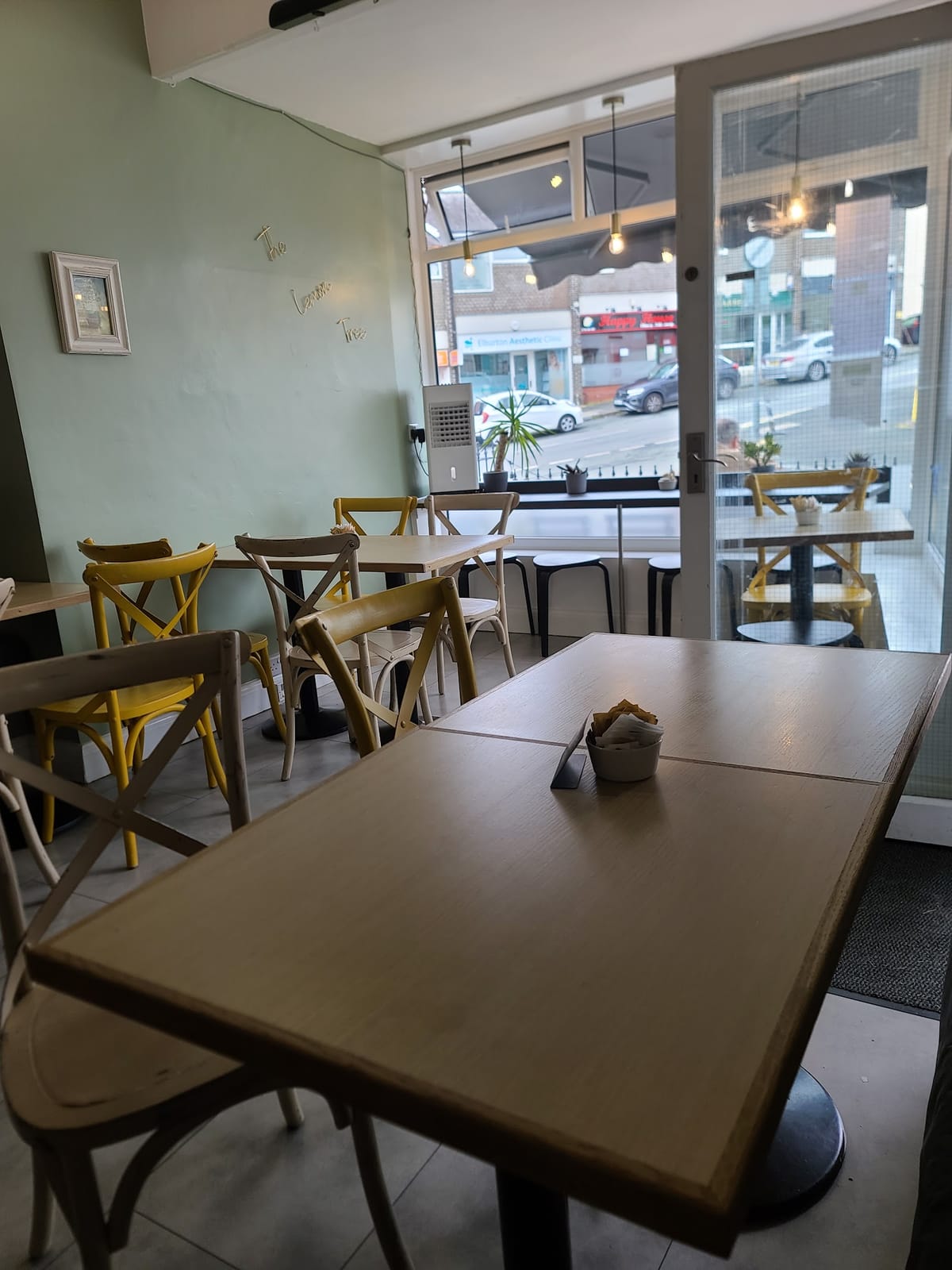 Lemon Tree Cafe-Bistro