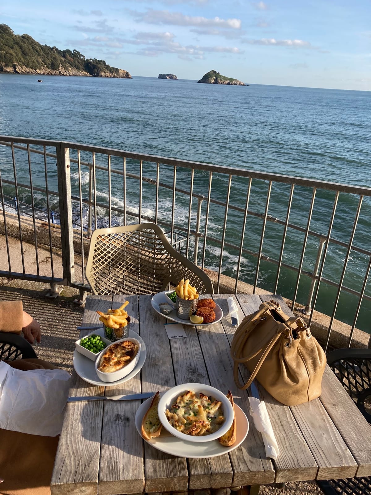 Meadfoot Beach Cafe