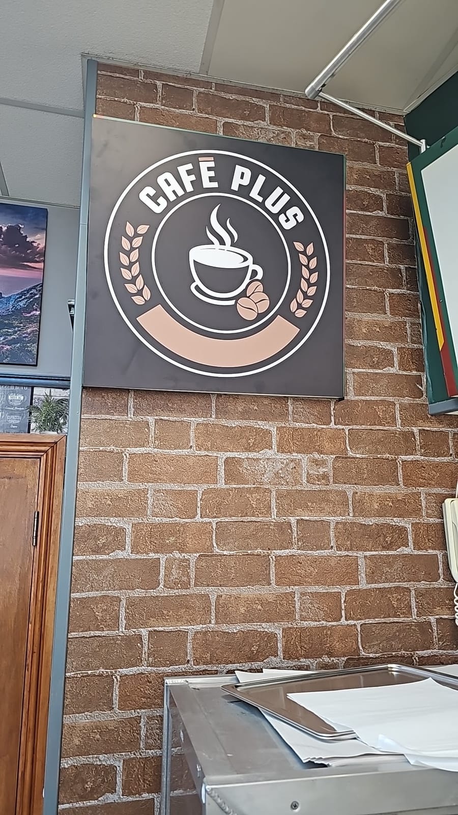 Cafe Plus