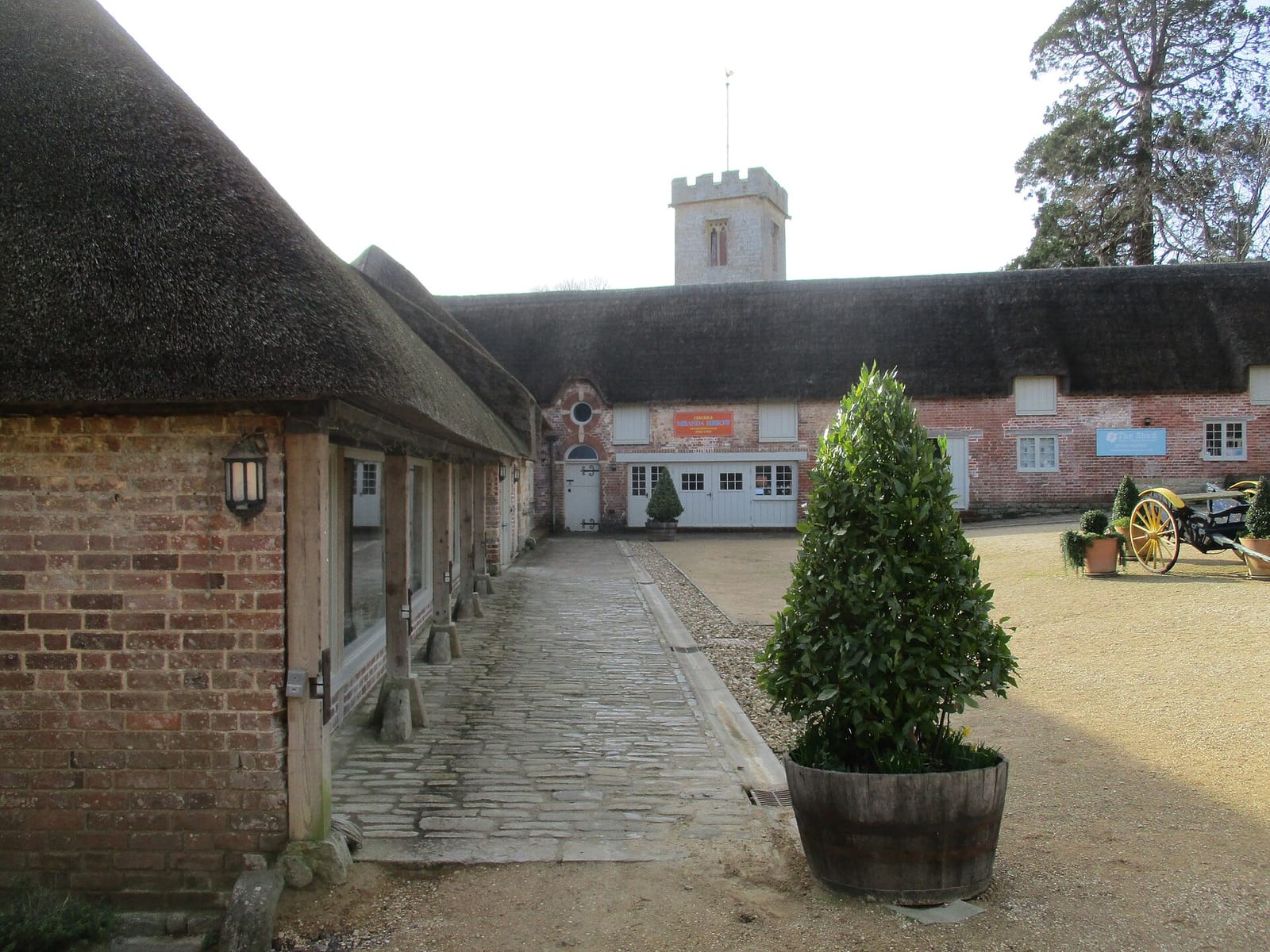Symondsbury Kitchen photo 4
