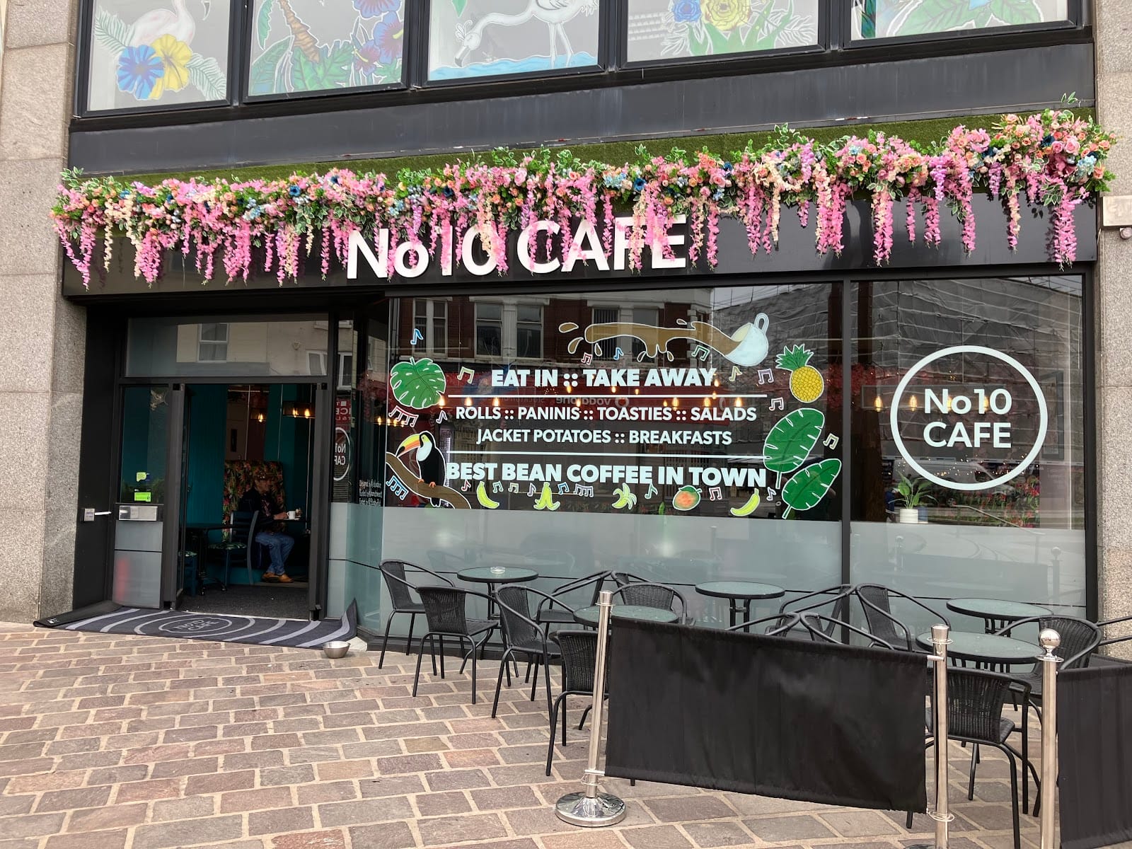 No10 Cafe