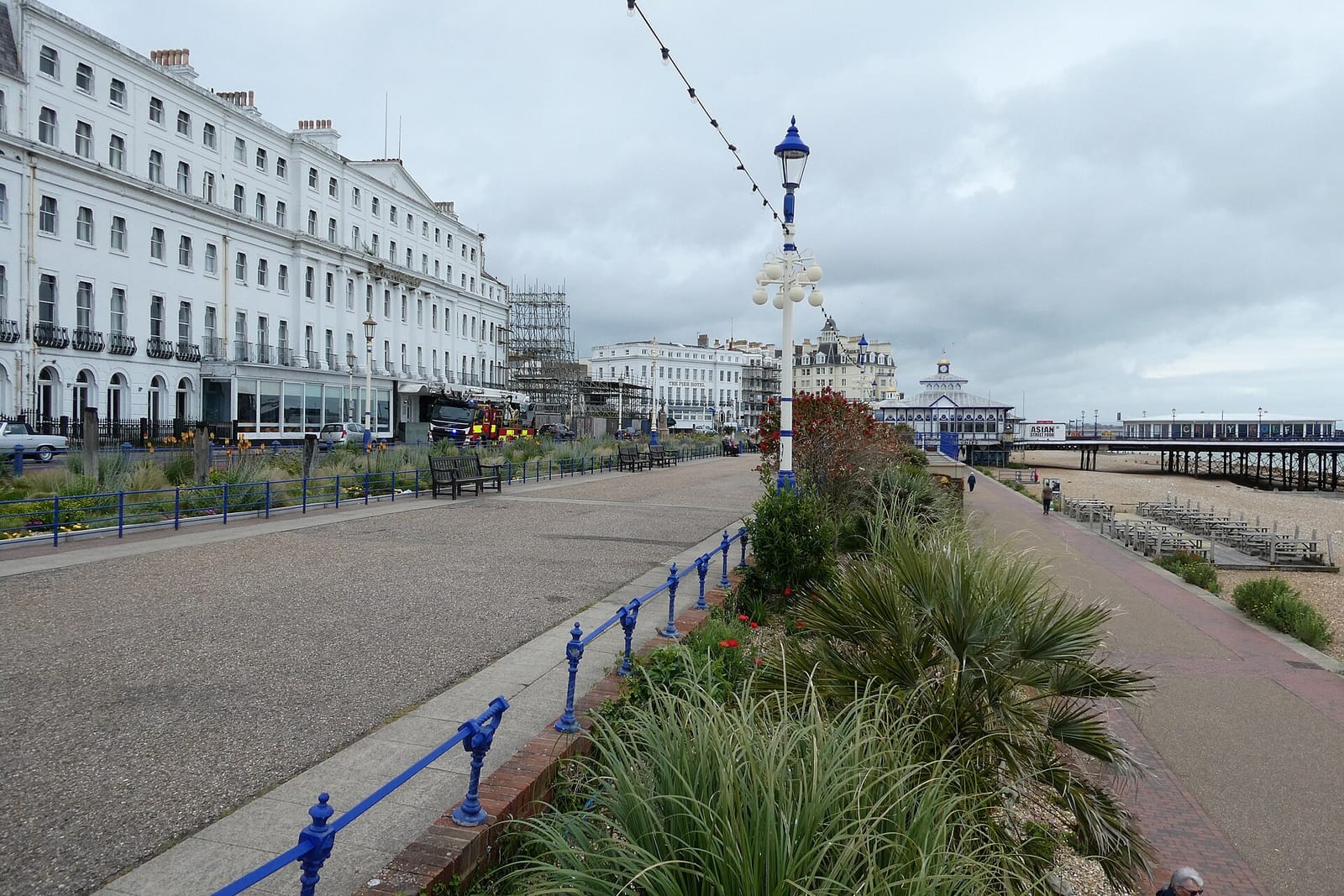 the beach cafe photo 4