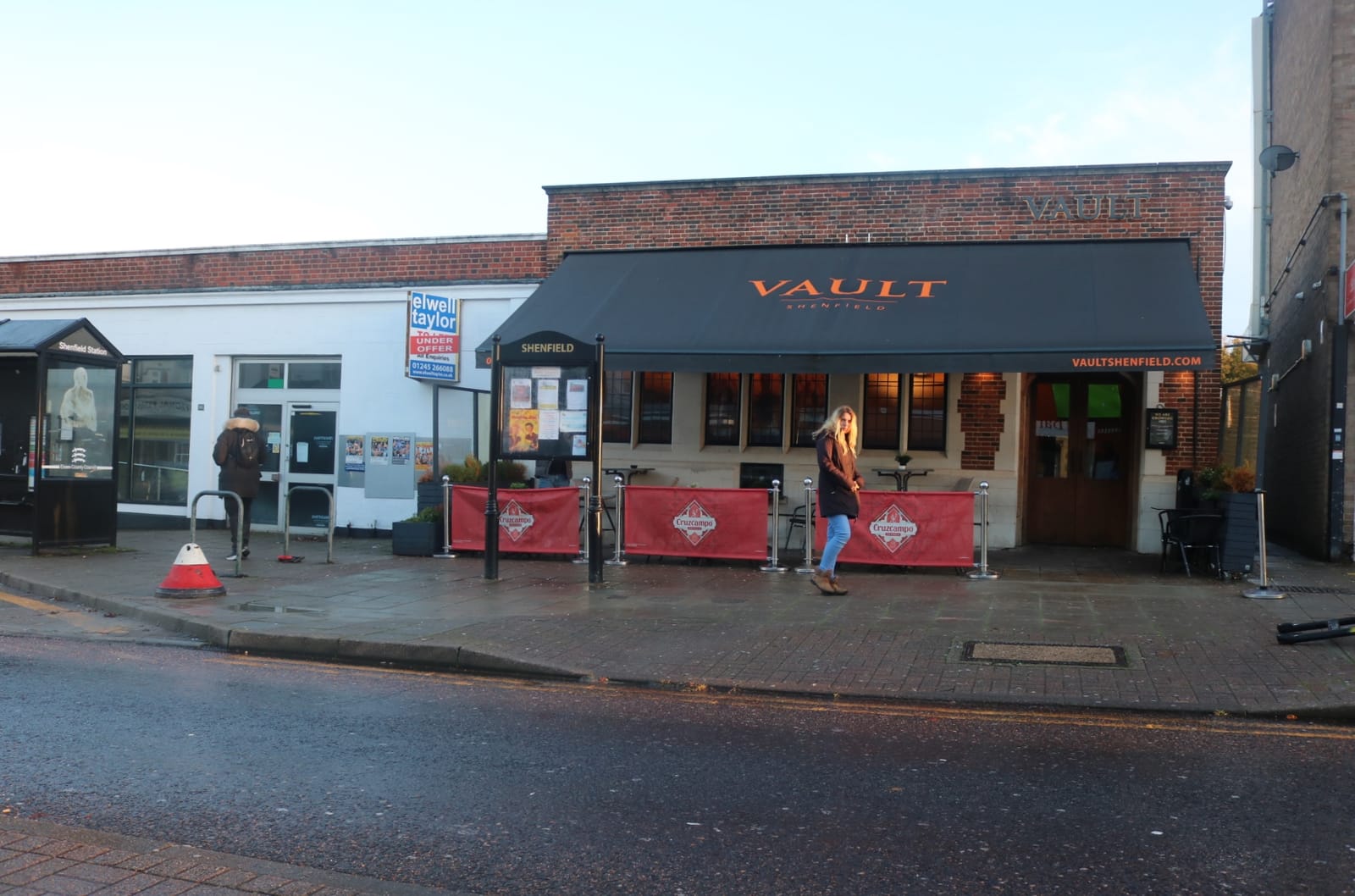 Costa photo 3