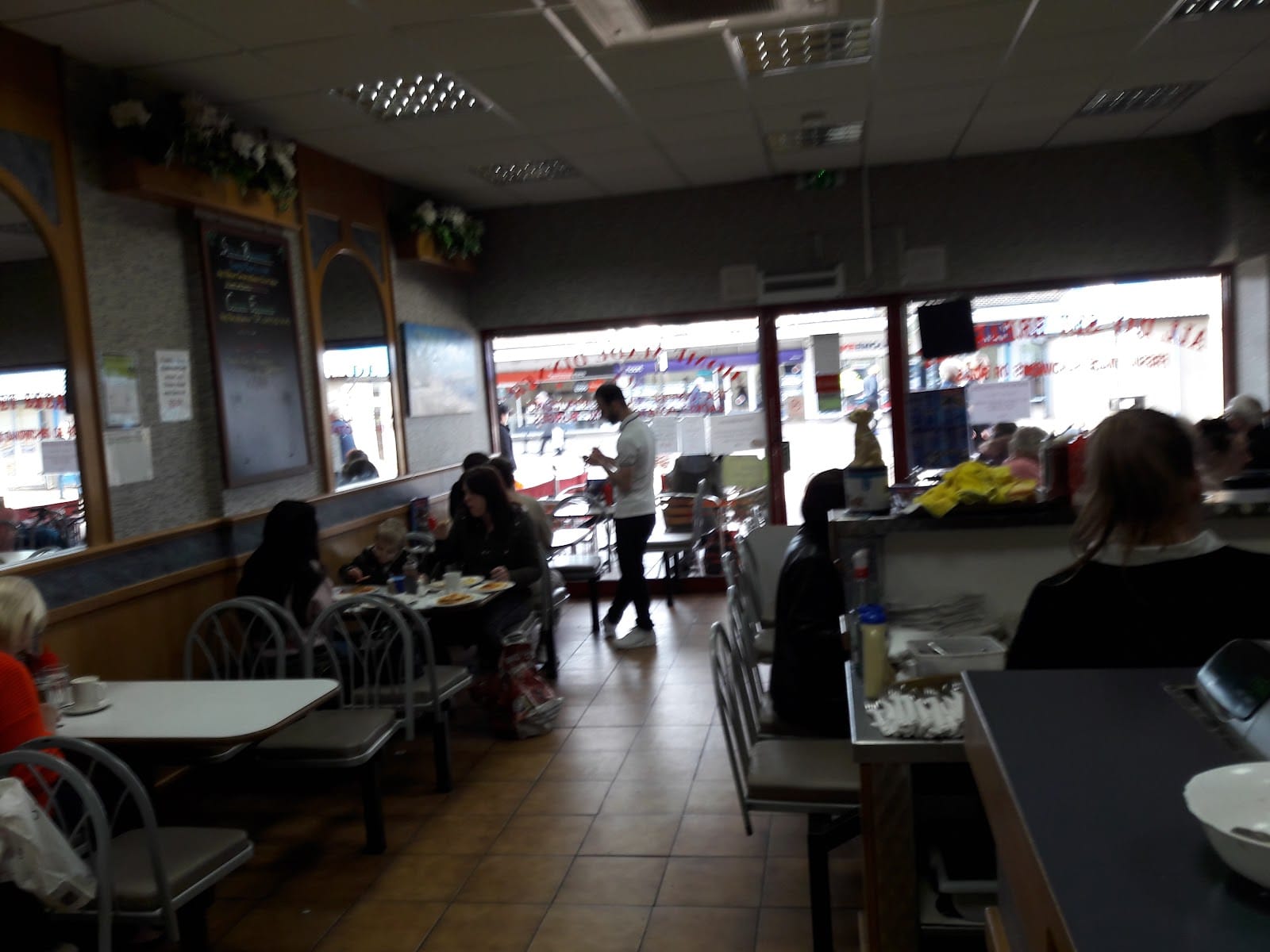 Dream Cafe & Restaurant