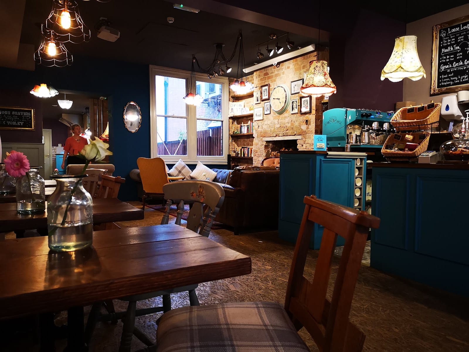 Gran T's Coffee Shop