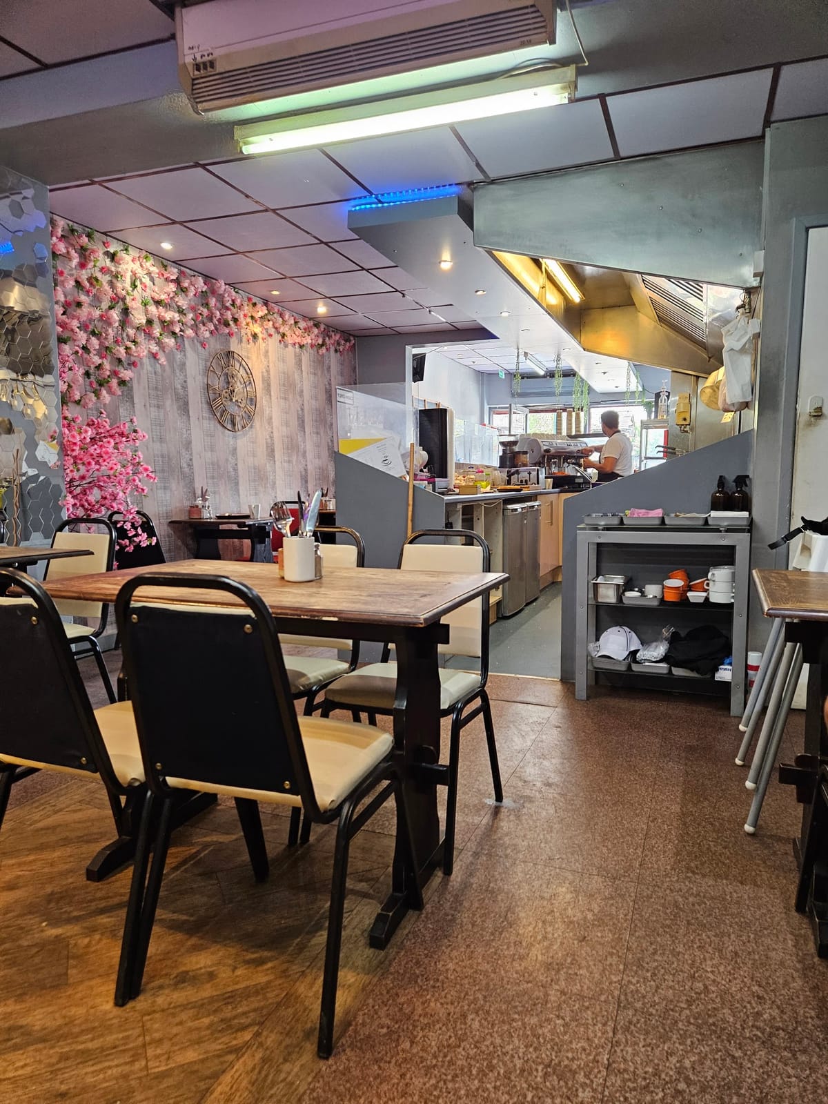 Blue Onion Cafe