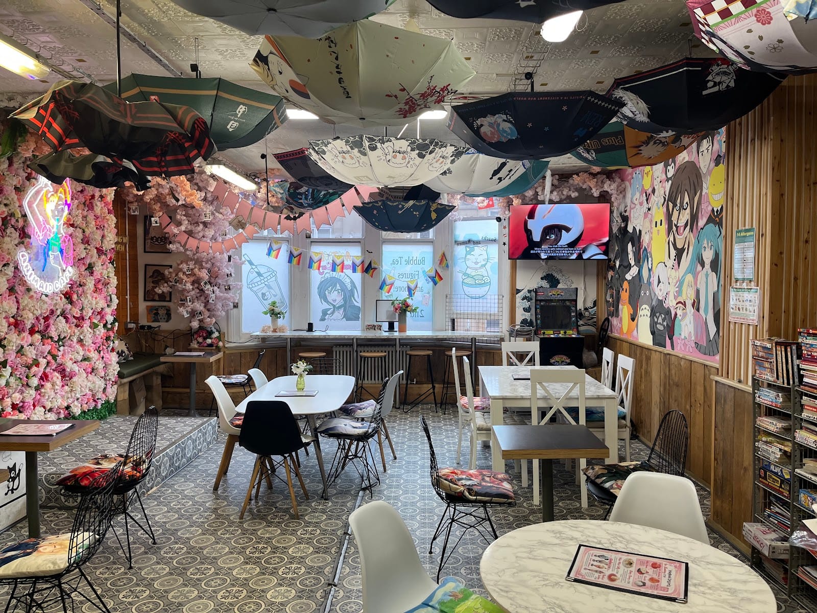 Animaid Cafe