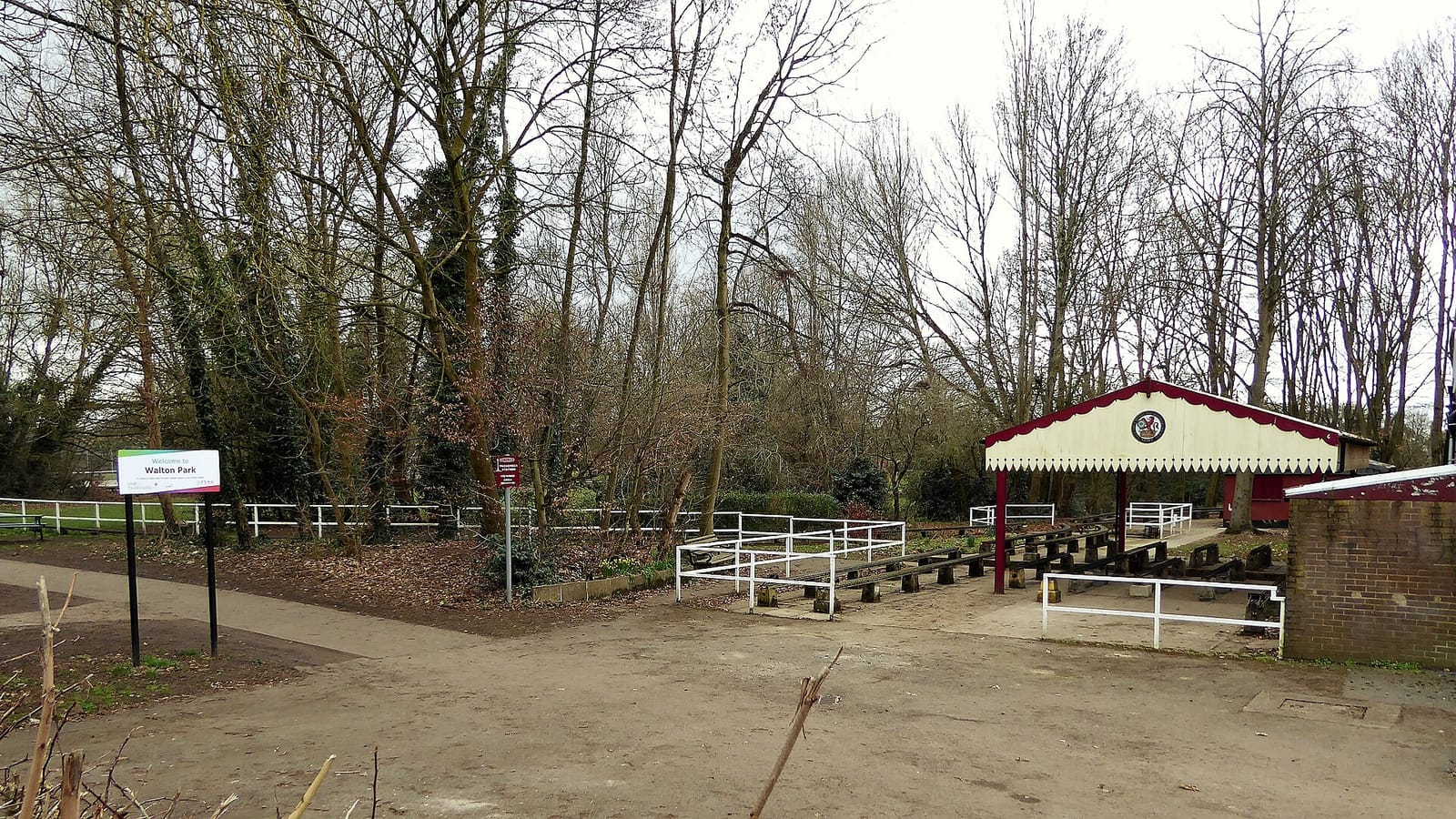 Walton Perk photo 4
