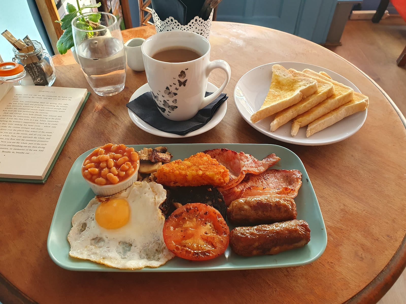 Retro Cafe