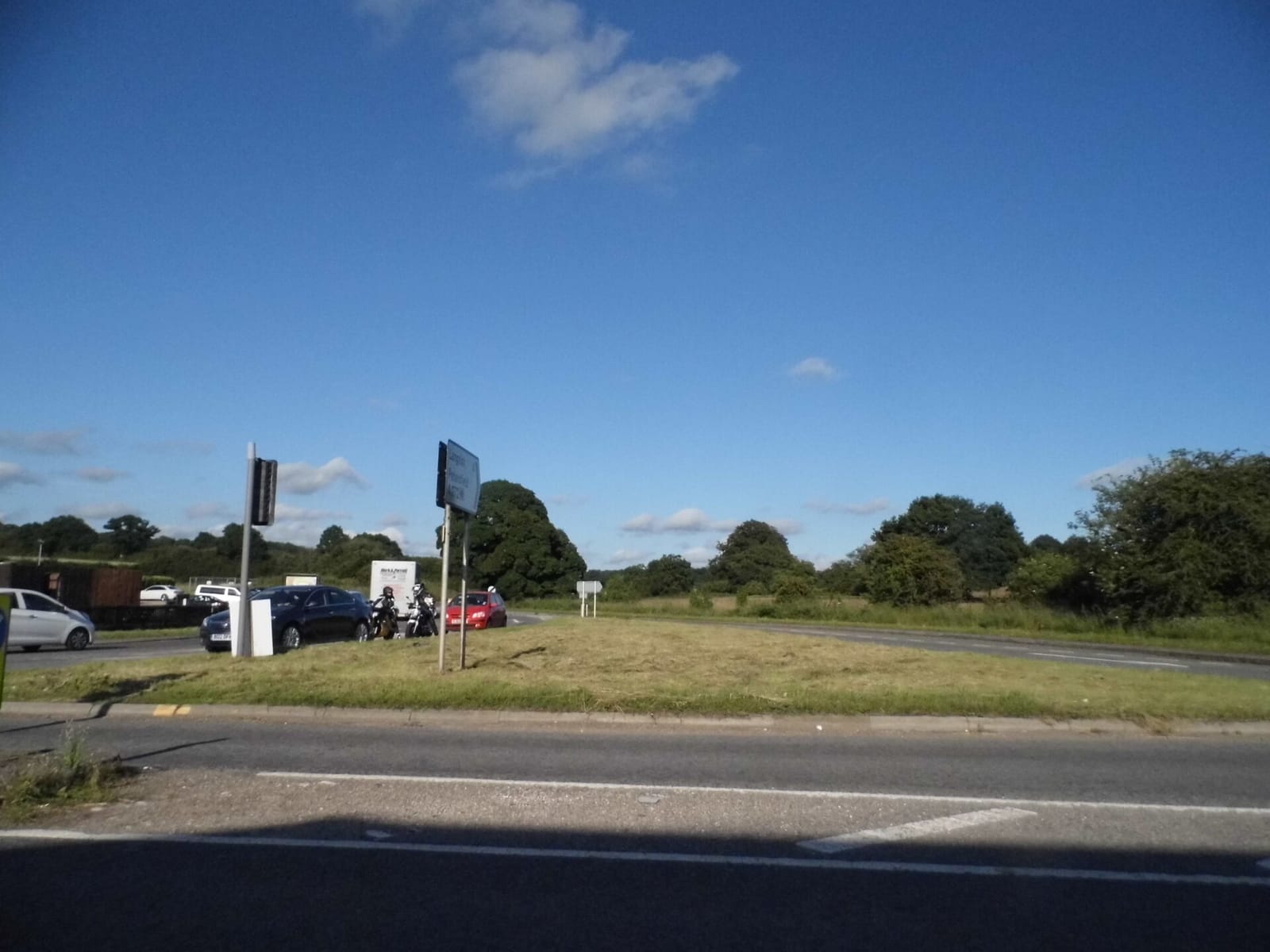 Loomies Moto Café photo 2