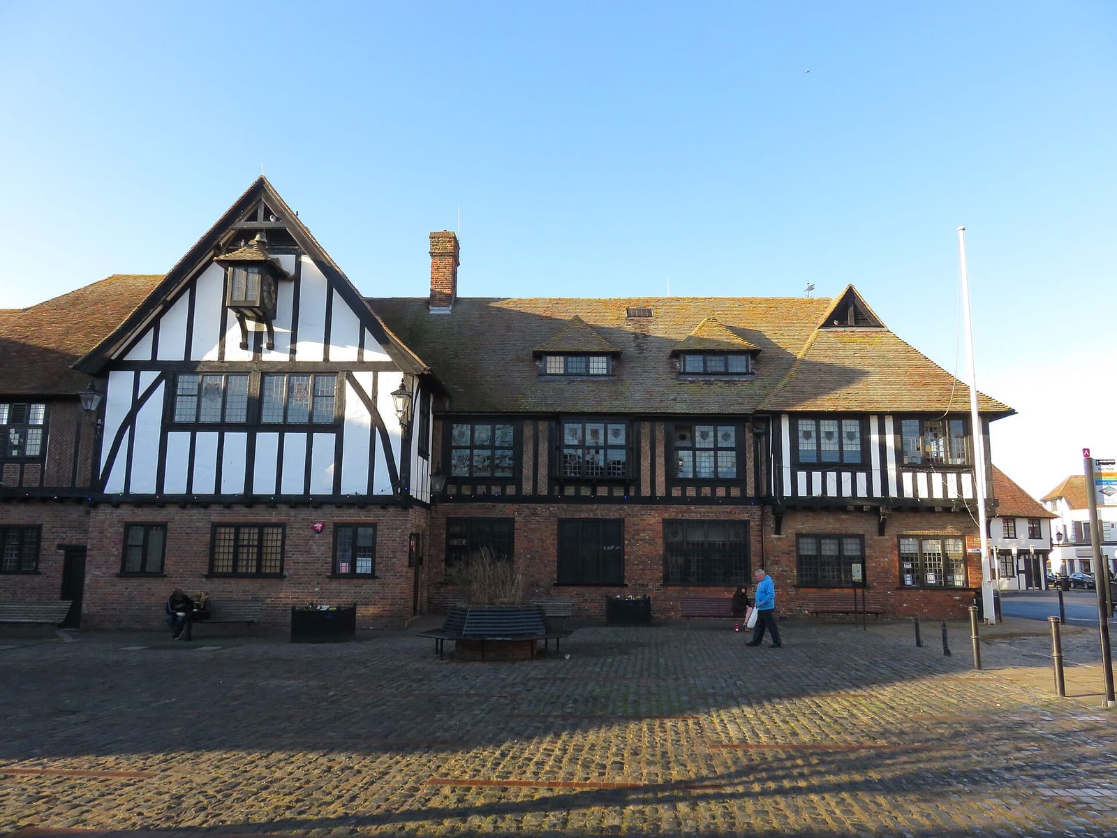 Costa photo 3