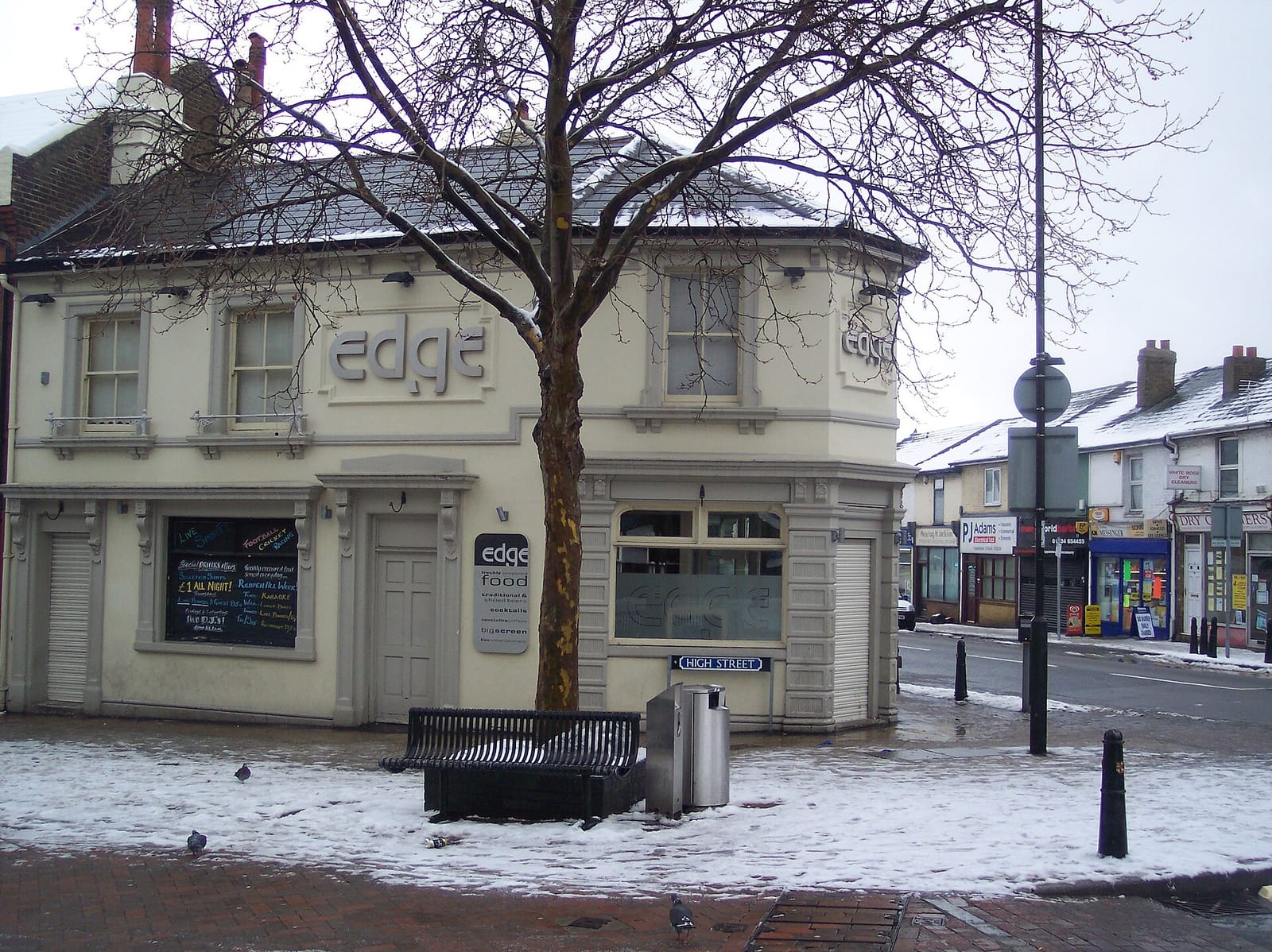 Oasis Cafe photo 2