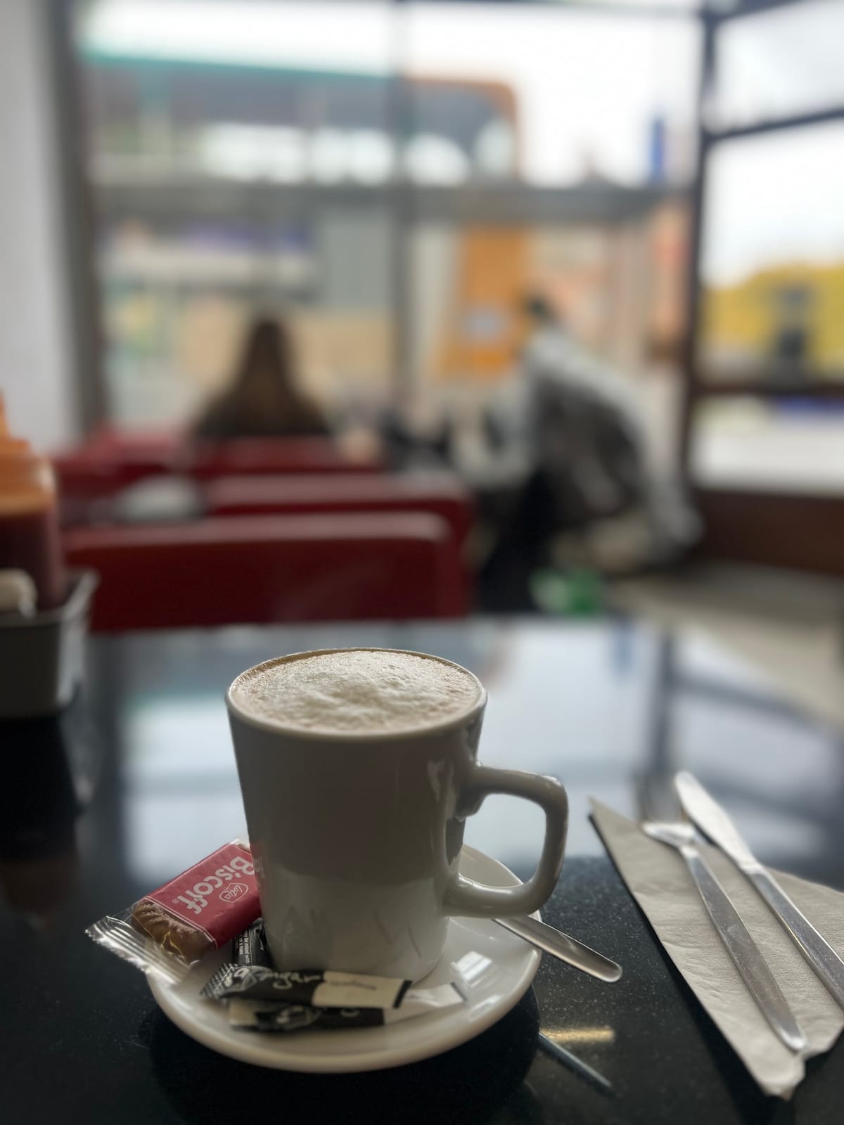 Cafe Tulip