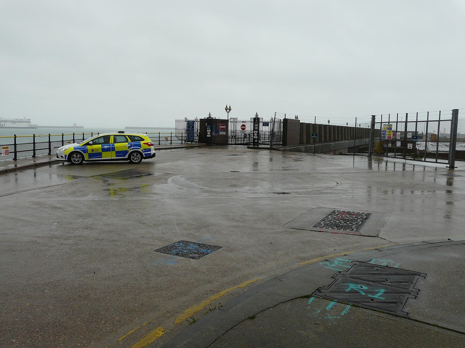 The Salty Dog Harbour Cafe photo 3