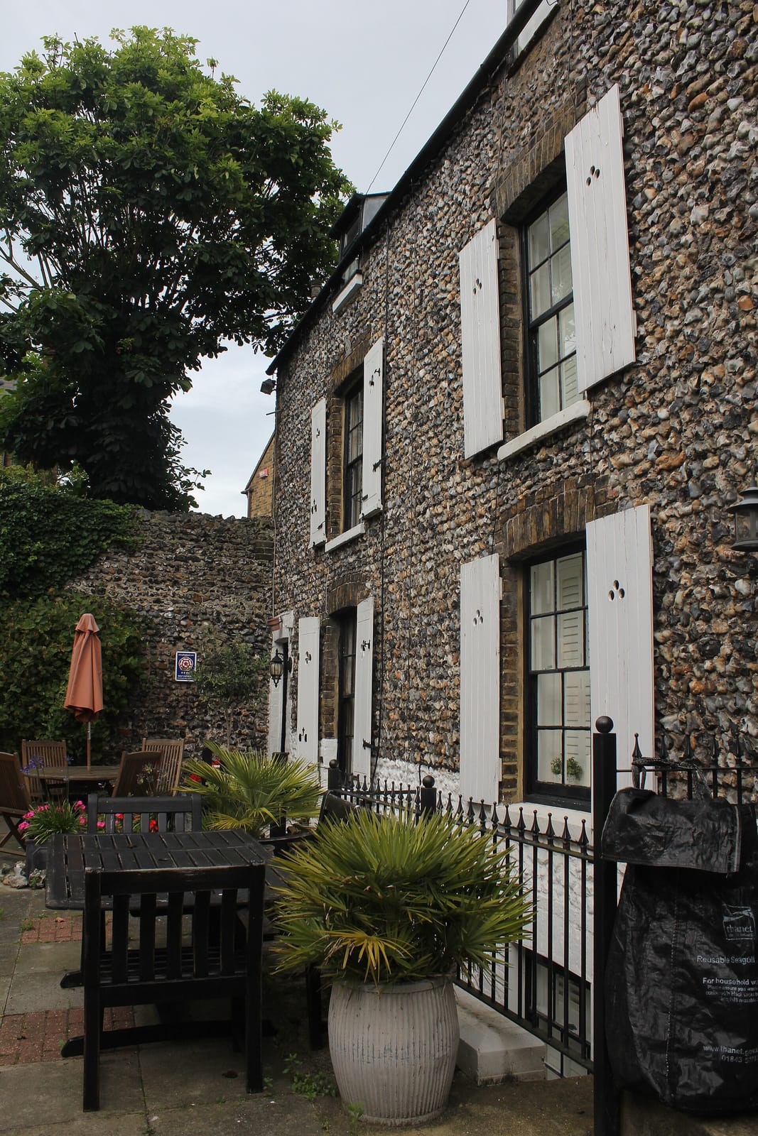 The Old Curiosity Shop photo 3