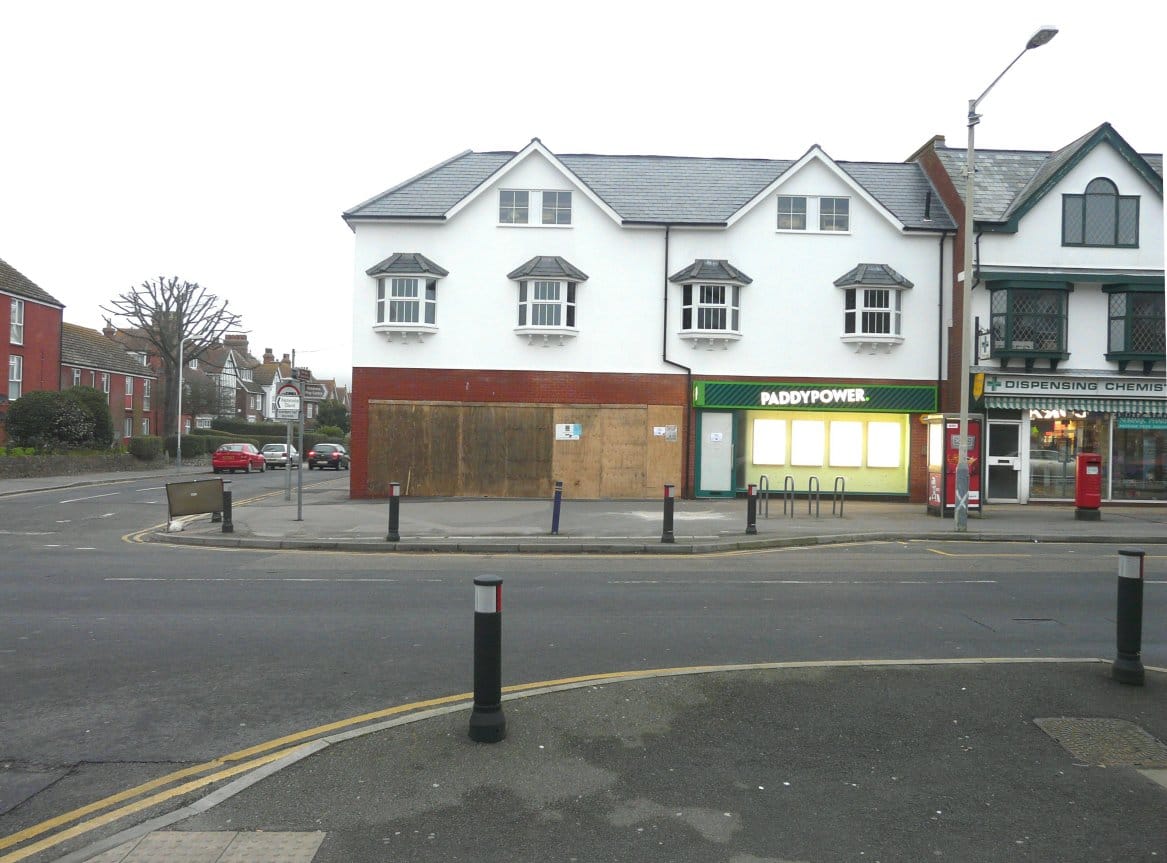 Costa photo 3