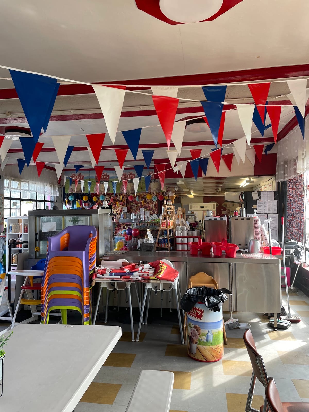 Promenade Café