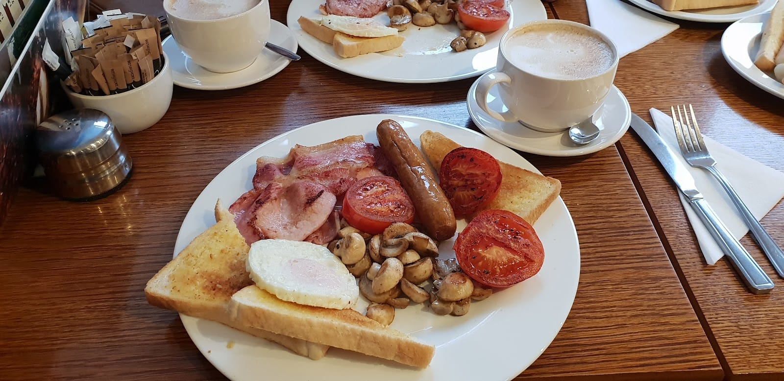 The Falcon Cafe