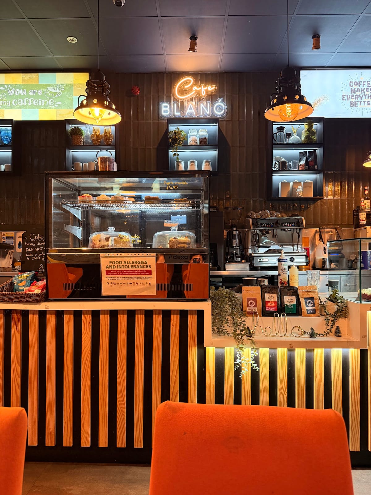 Cafe Blanc