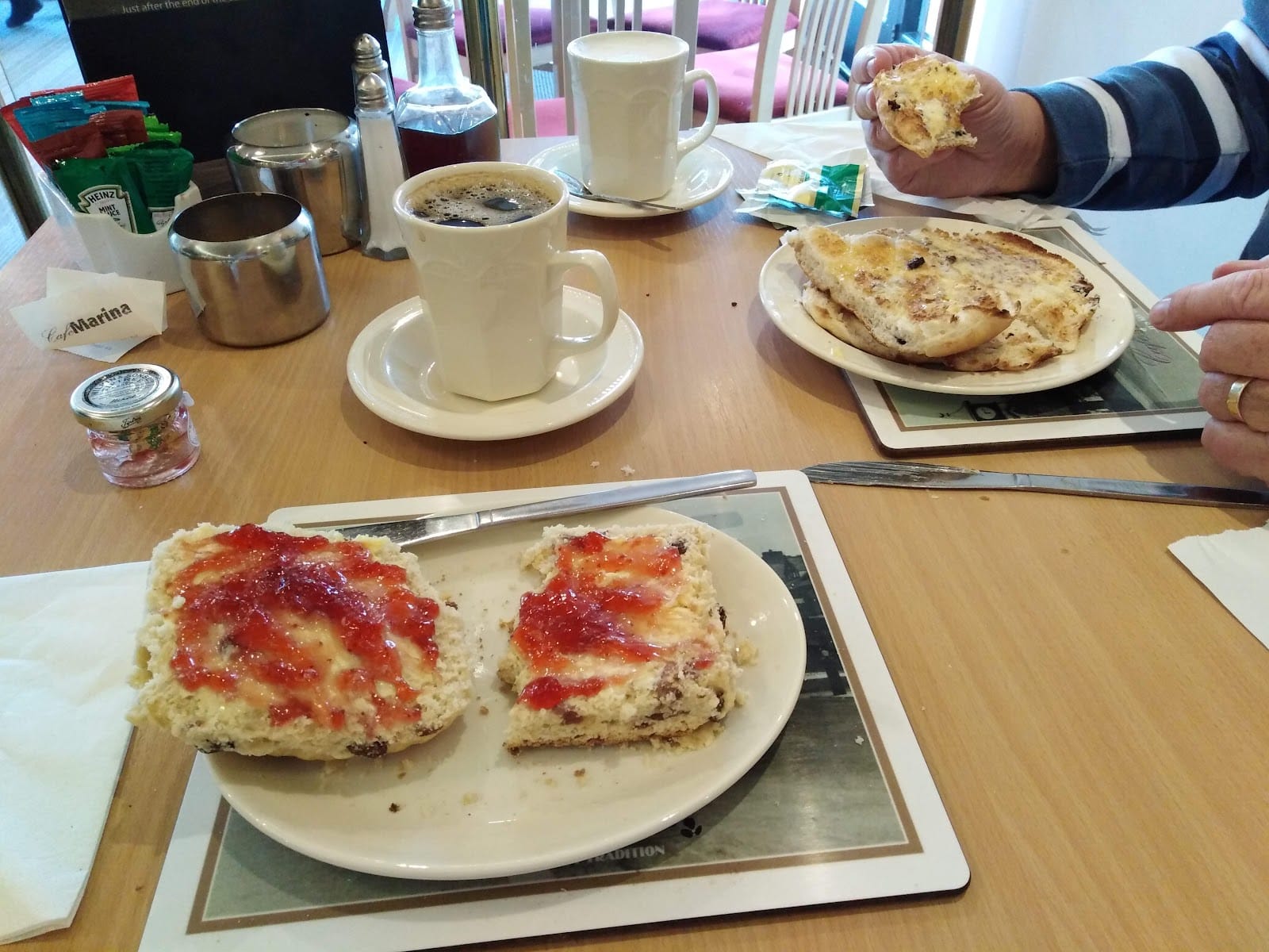 Cafe Marina