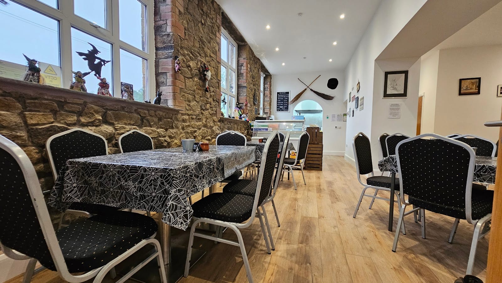 Sanwitches Cafe
