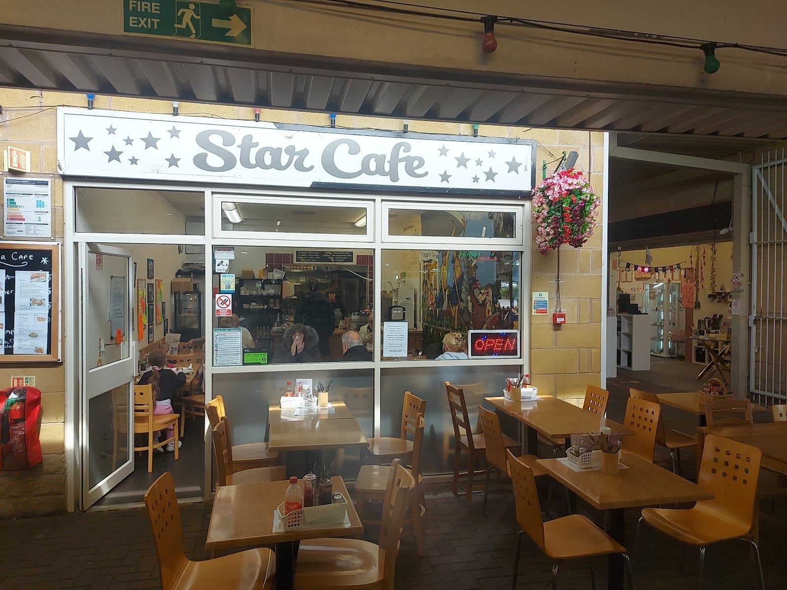 Star Cafe