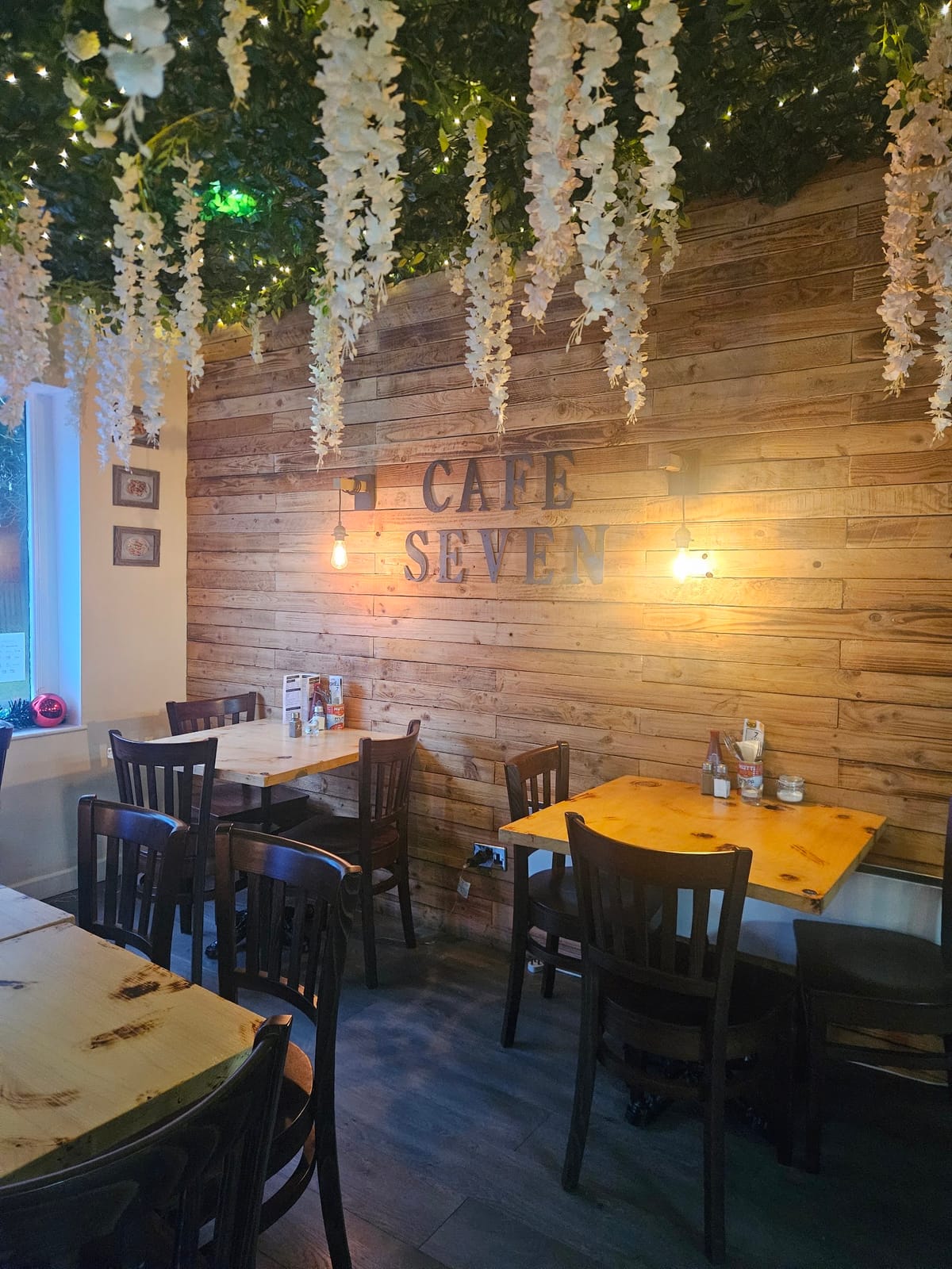 Cafe Seven
