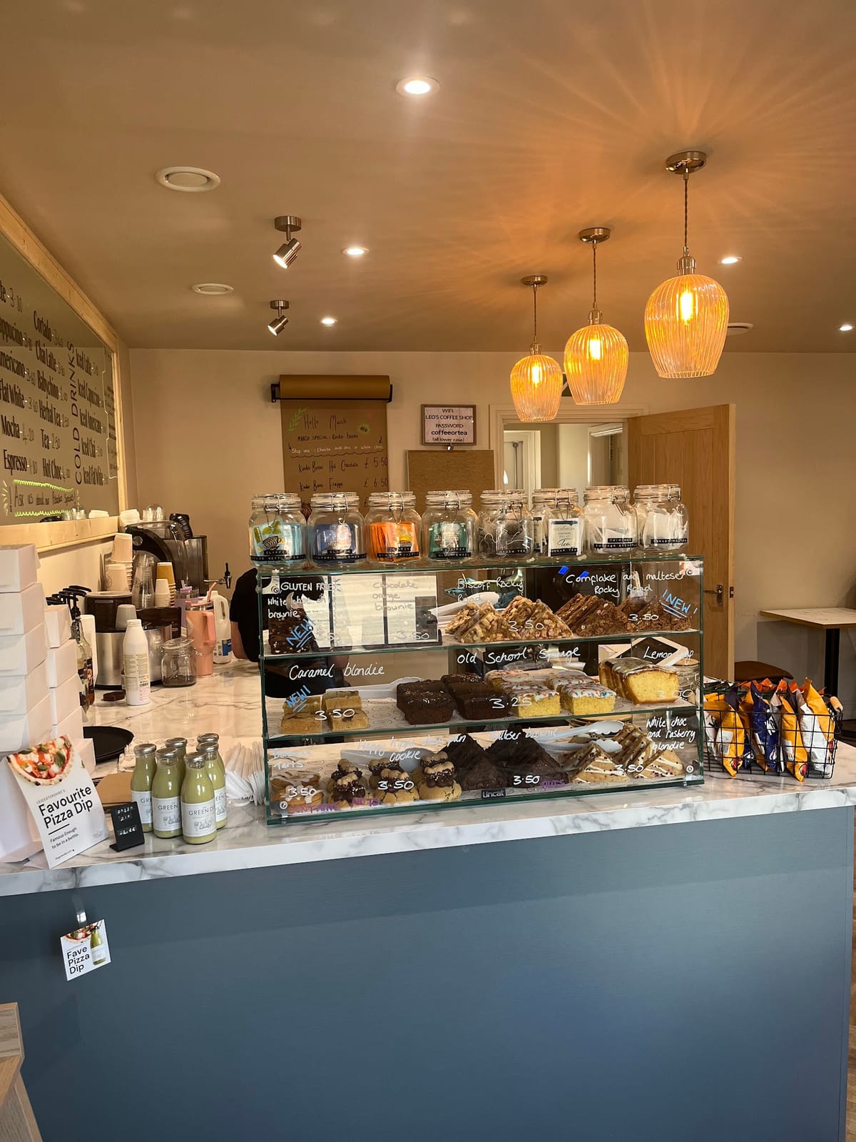 Leo's Coffee Shop