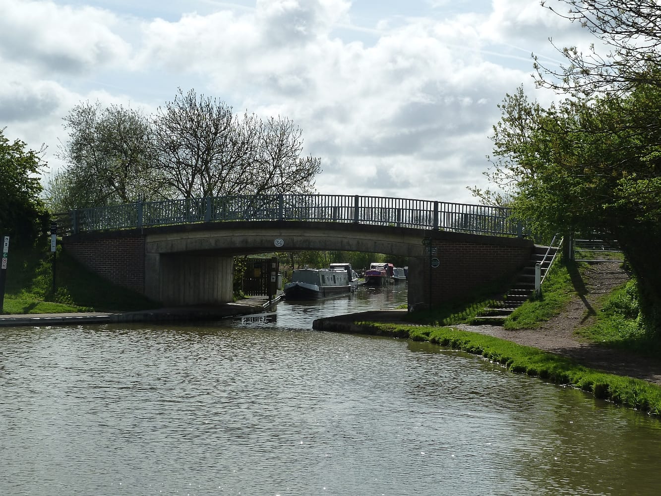 Sutton Wharf photo 2