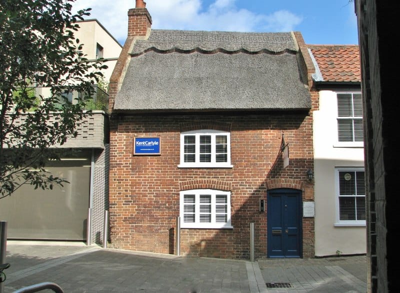 Warings Lifestore photo 5