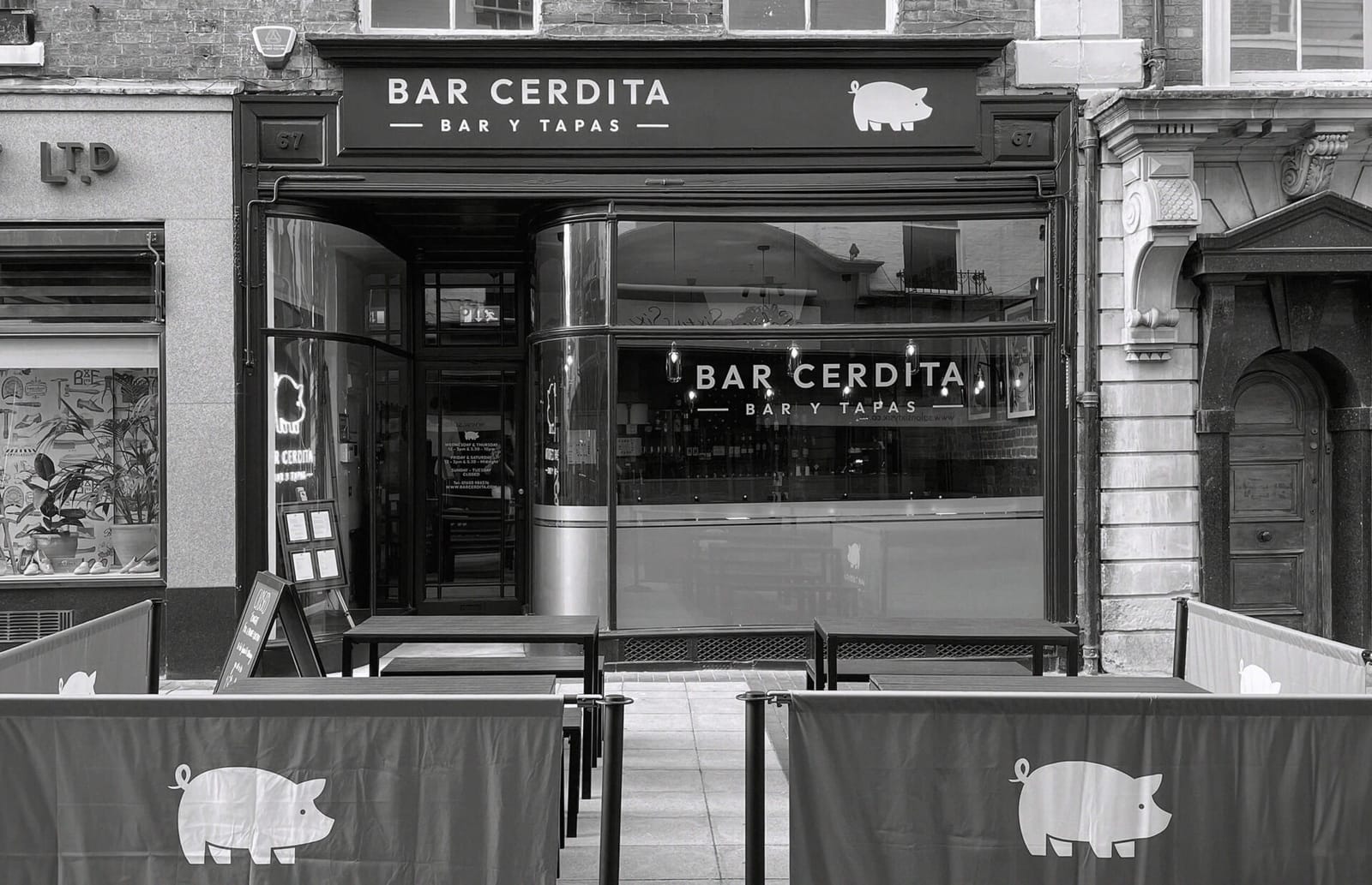 Bar Cerdita photo 3