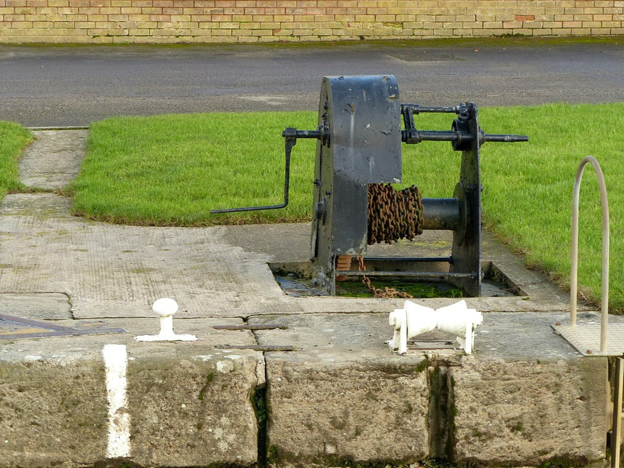 Tea by the Lock photo 3