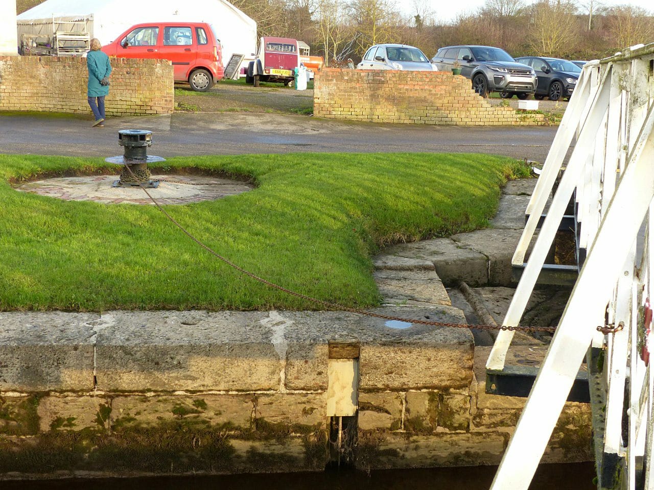 Tea by the Lock photo 4