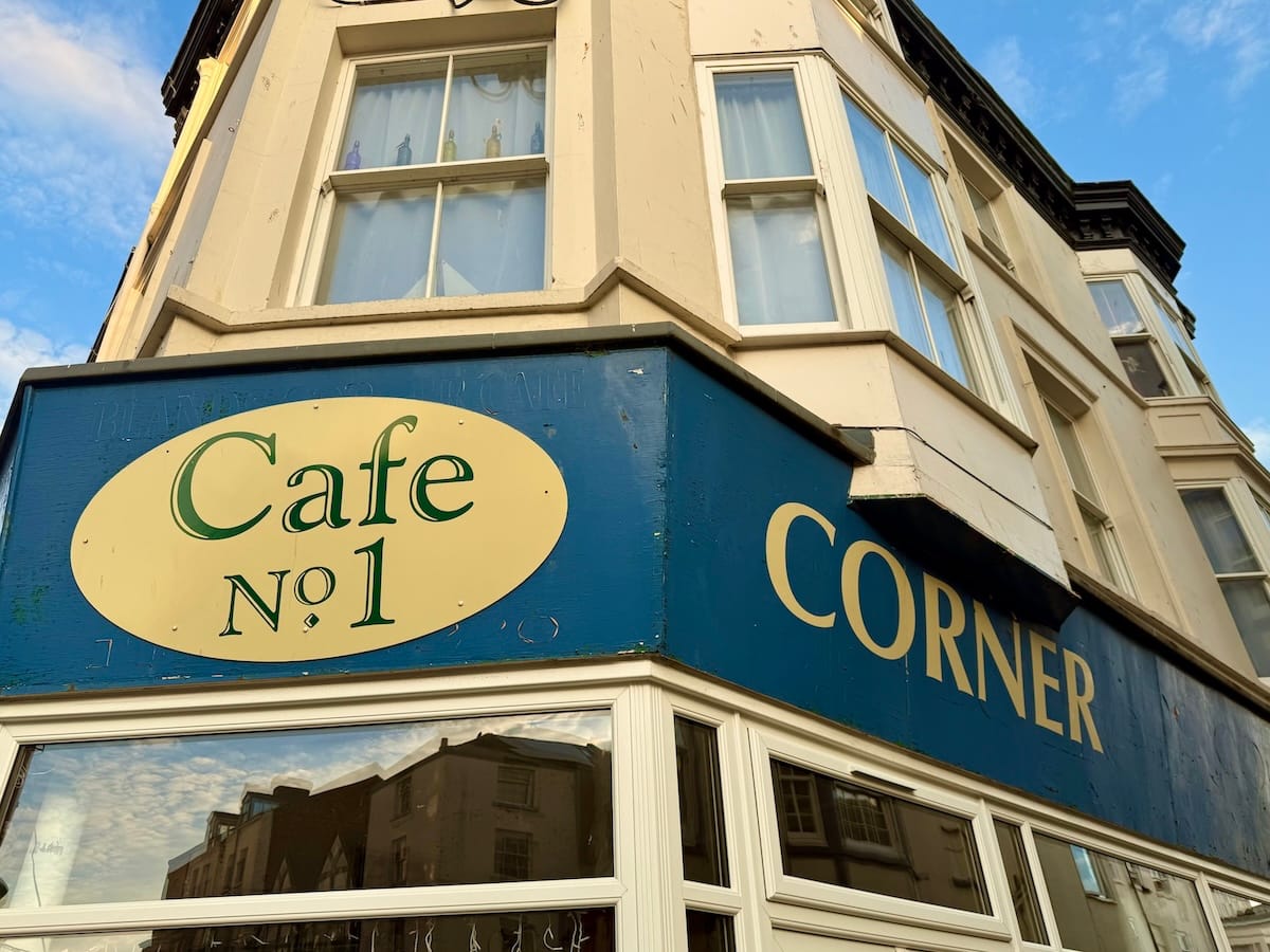 Cafe on the Corner