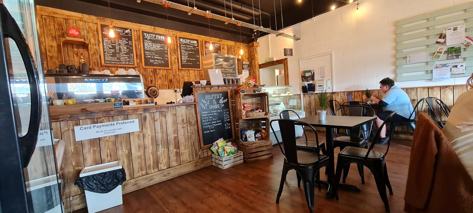 Waterside Café