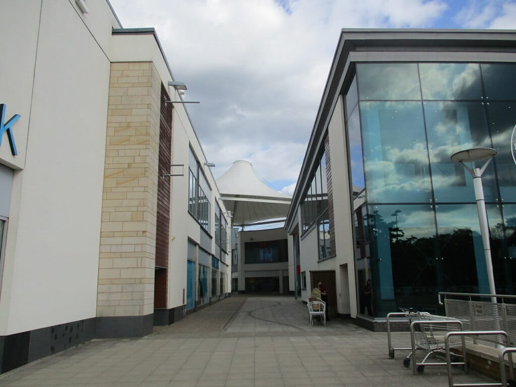 Costa photo 2