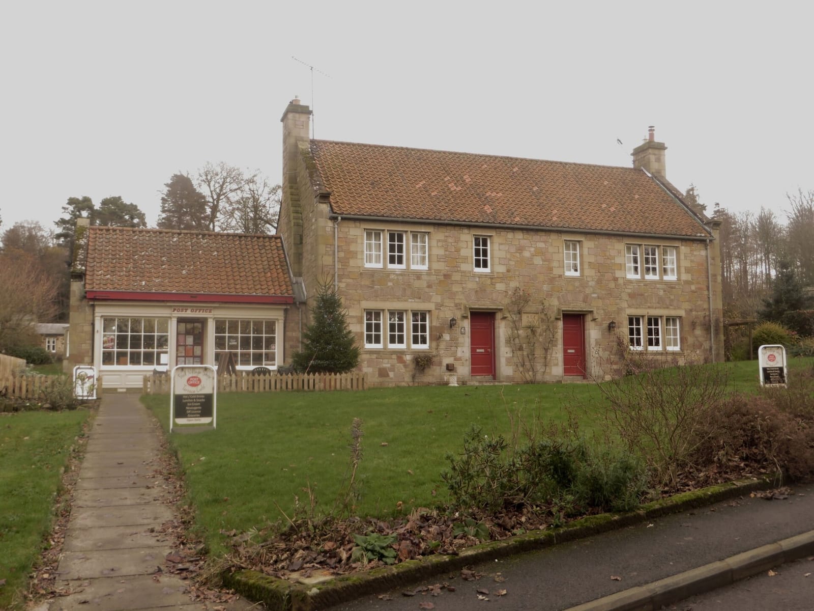 Ford Post Office & Village Shop photo 3