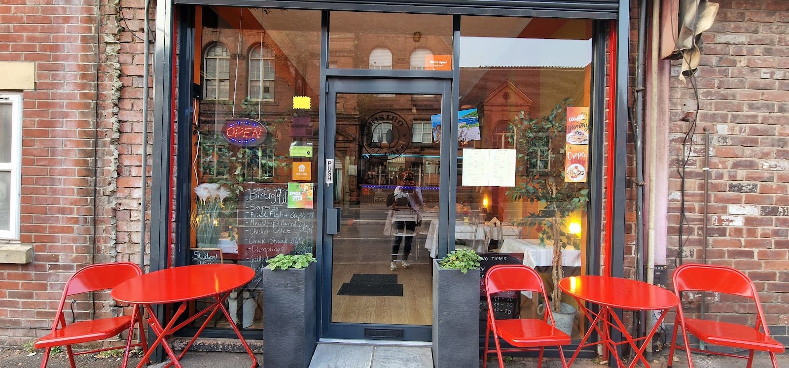 Bistro Mila Cafe